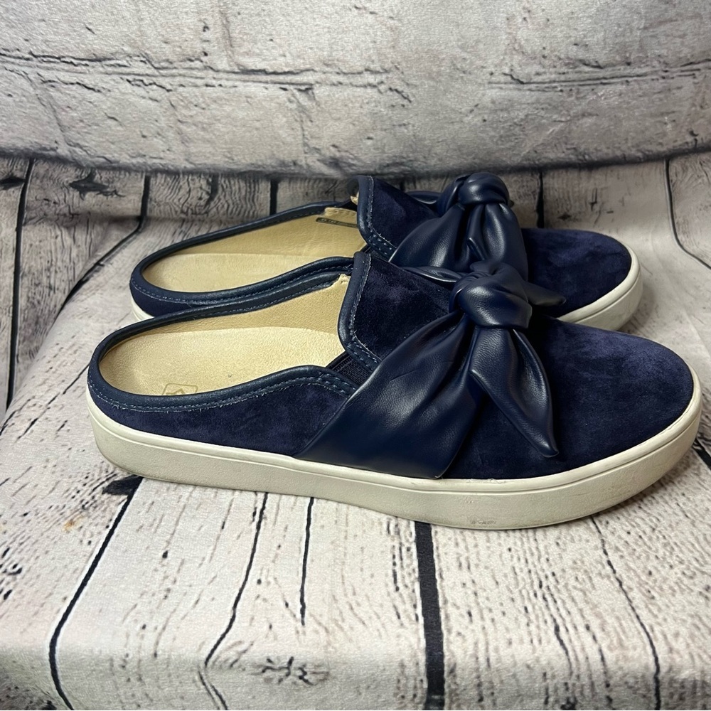 Spenco Barbados Orthotic Bow Suede Mules in Navy Blue Size 8 - Picture 3 of 10